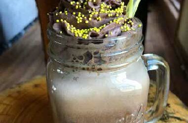 CHUNKY MONKEY PROTEIN FRAPPE