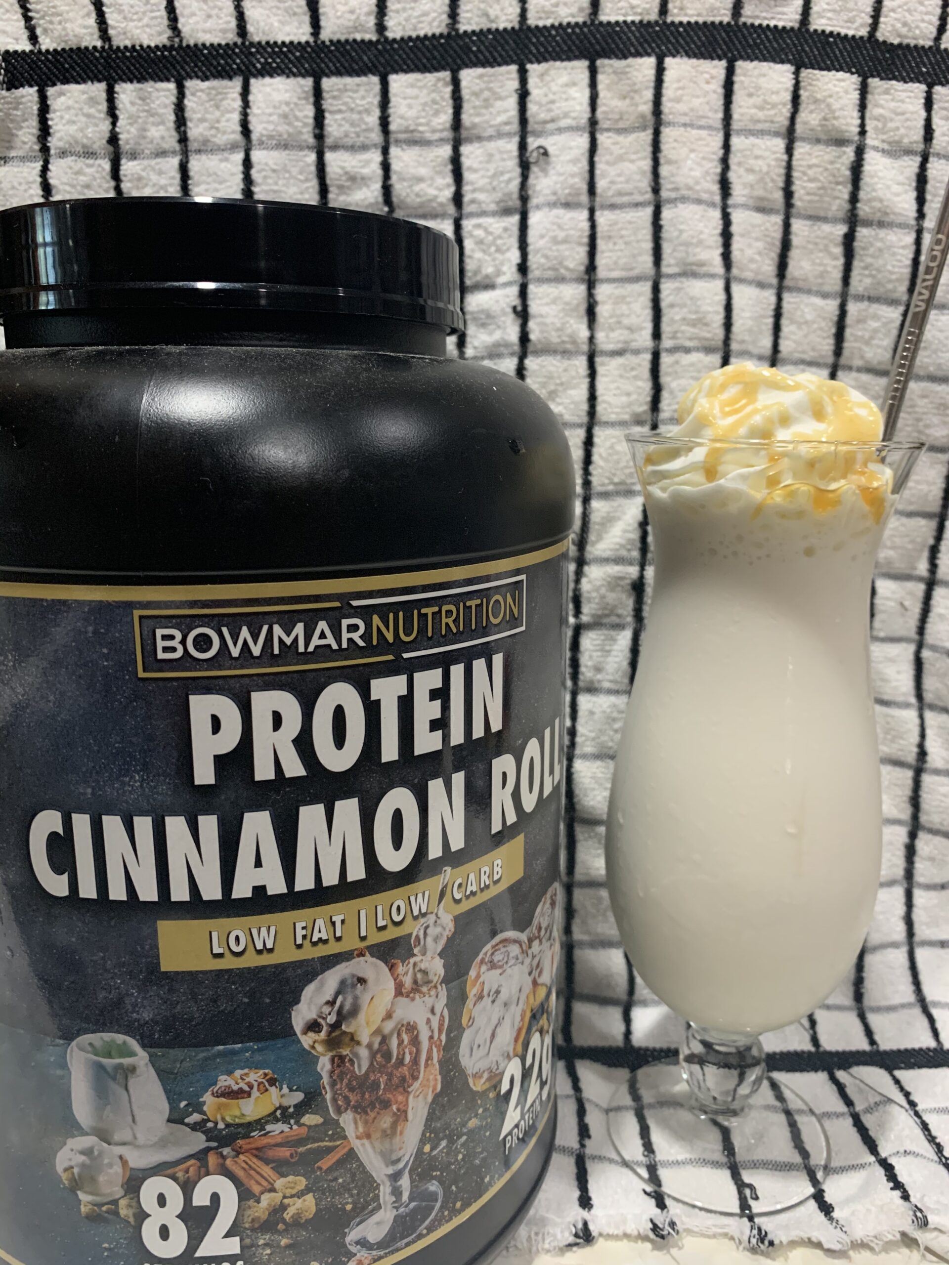 PROTEIN SHAKES, FRAPPES & MORE | Bowmar Healthy Dessert Recipes