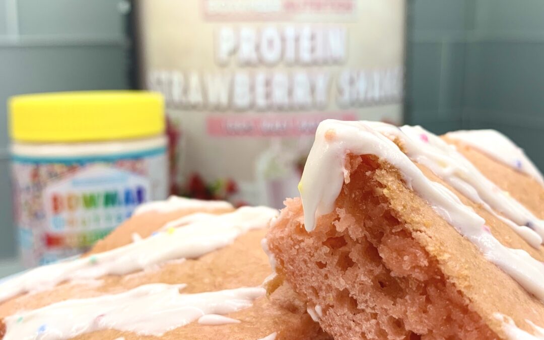 STRAWBERRY BROWNIES